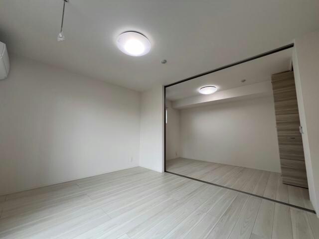 LUSSO　Ⅴの物件内観写真