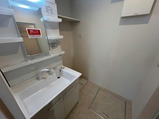 LUSSO　Ⅴの物件内観写真