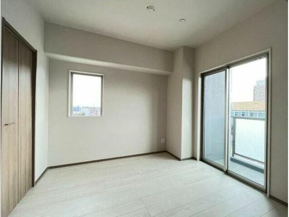 SANSEVIERIA参道の物件内観写真