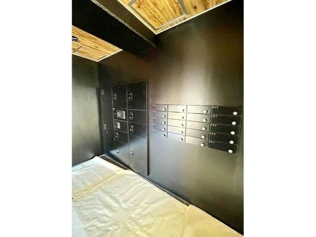 SANSEVIERIA参道の物件外観写真