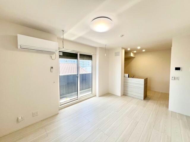 ロイヤルタウン日の出の物件内観写真