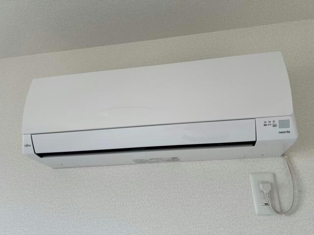 ロイヤルタウン日の出の物件内観写真