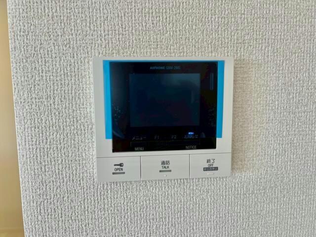 ロイヤルタウン日の出の物件内観写真