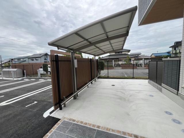 グランフォースの物件外観写真