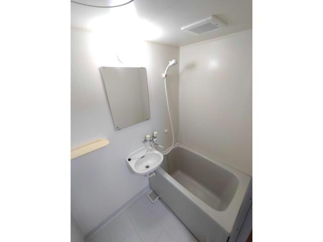 ブルージュハイムⅡの物件内観写真