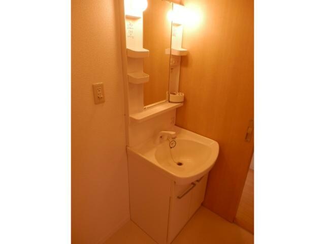 アベニュー大財の物件内観写真