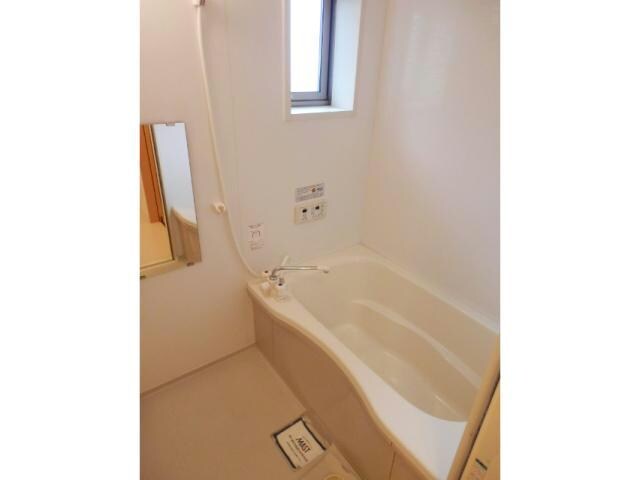 アベニュー大財の物件内観写真