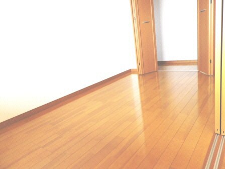 ひまわりマンションの物件内観写真