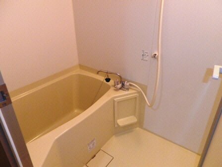 ひまわりマンションの物件内観写真