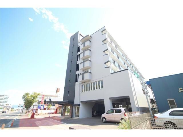 天神ビルの物件外観写真