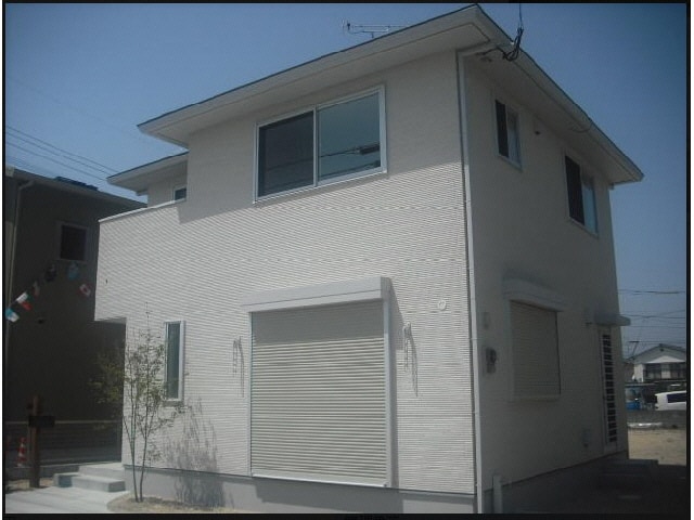 八戸貸家の物件外観写真