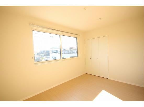 八戸貸家の物件内観写真