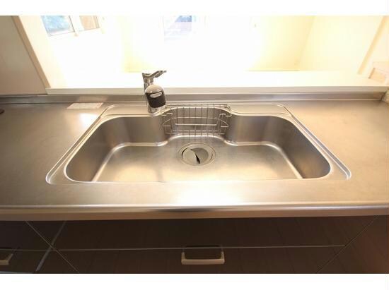 八戸貸家の物件内観写真