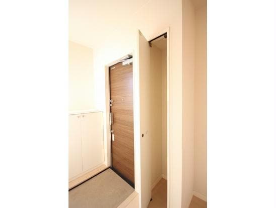 八戸貸家の物件内観写真