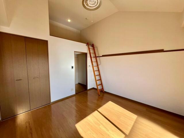 ロータスビレジ二番館の物件内観写真