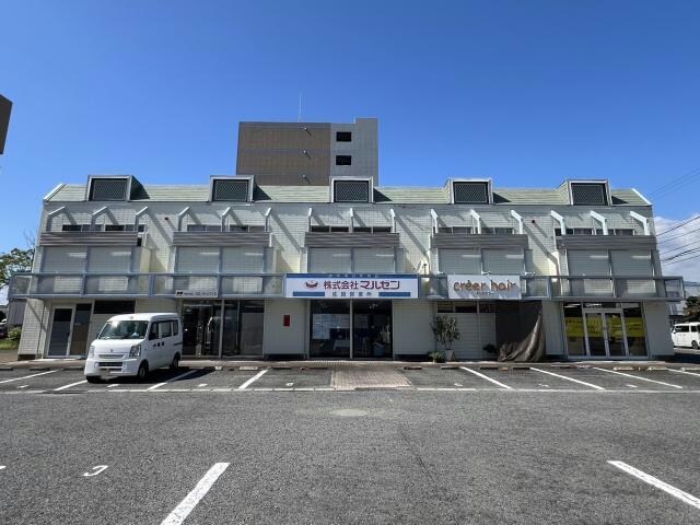 パトス鍋島の物件外観写真