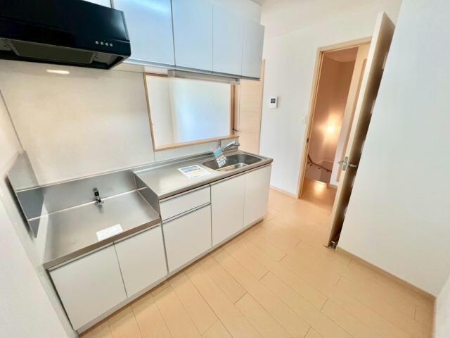 アヴァンツァートの物件内観写真