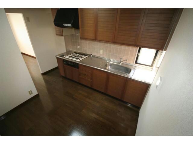 サーパス佐賀唐人町の物件内観写真