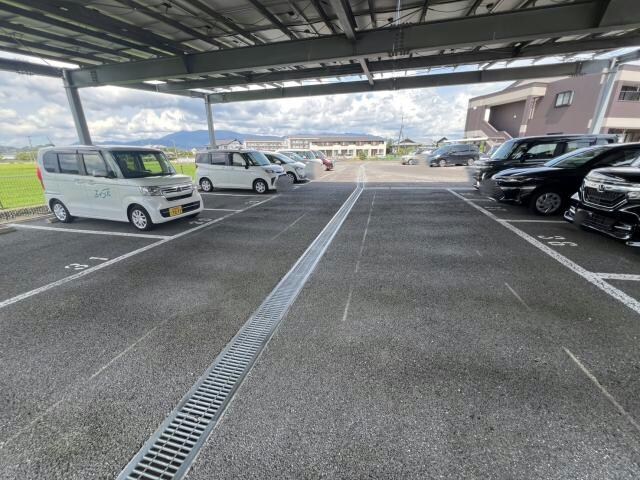 グランチェスタ・ロイヤルメゾンの物件外観写真