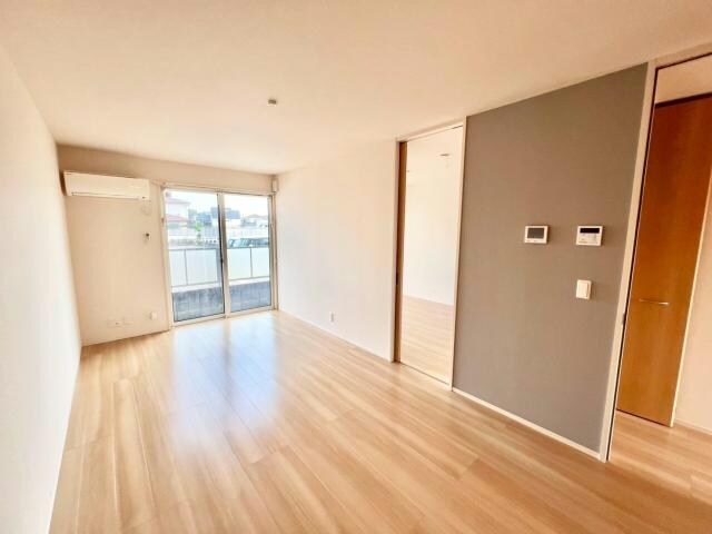 ファミールＳＨＯＷⅡ　Ｃの物件内観写真