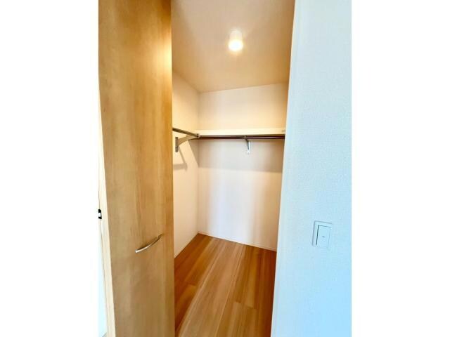 ファミールＳＨＯＷⅡ　Ｃの物件内観写真