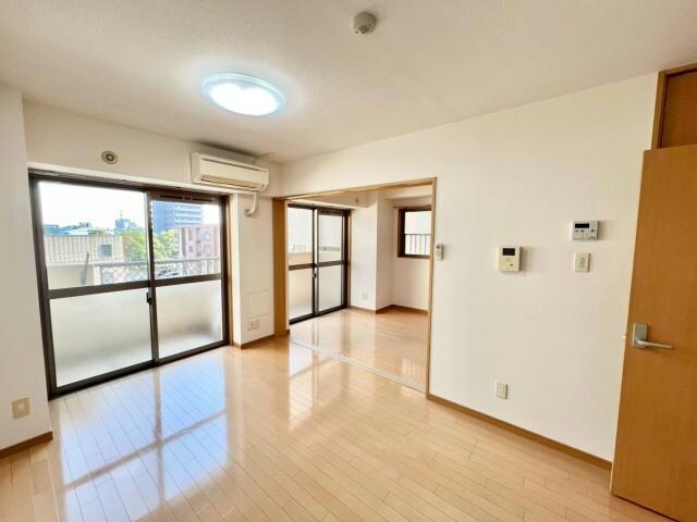 シンフォニイ駅前中央の物件内観写真