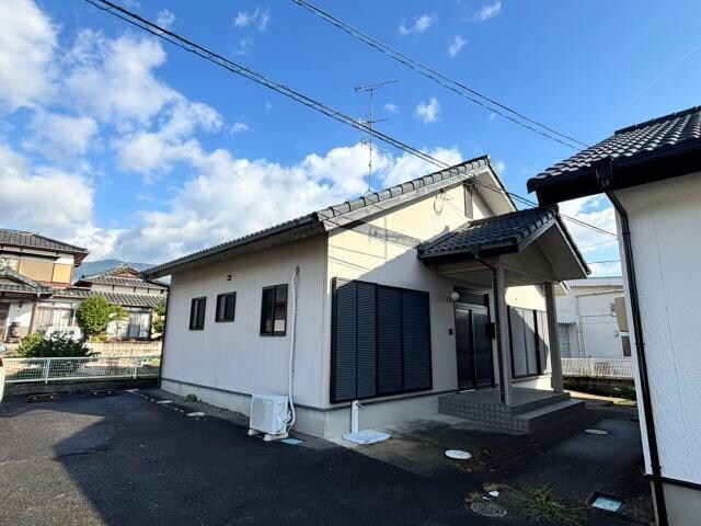 小柳借家の物件外観写真