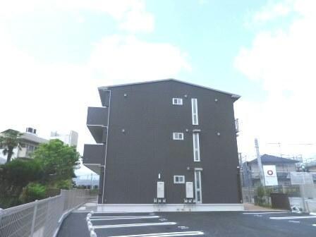 メゾン・ド・TAX　Ⅶの物件外観写真