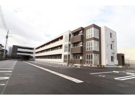 トレゾールブランの物件外観写真