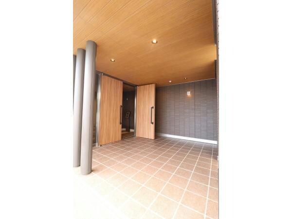 トレゾールブランの物件外観写真