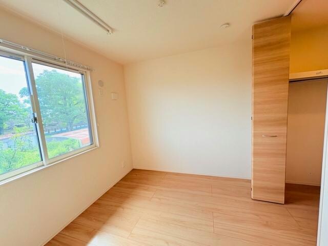 リンド長瀬の物件内観写真