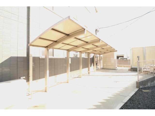 ラ･フェリーチェの物件外観写真