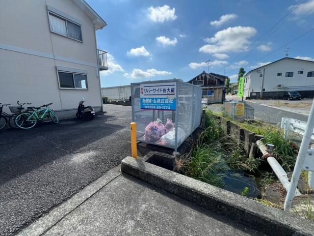 リバーサイド佐大前の物件外観写真