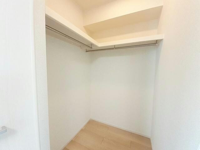 シャルモントゥⅢの物件内観写真