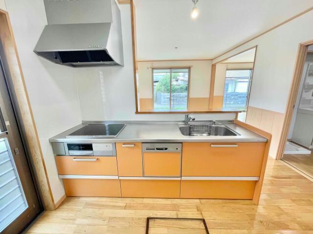 鬼丸貸家の物件内観写真