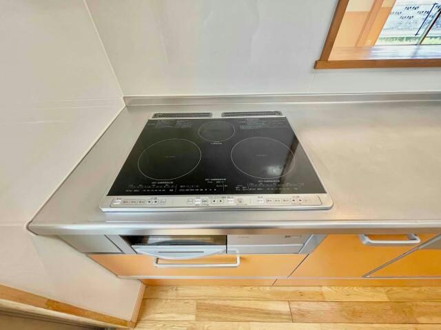 鬼丸貸家の物件内観写真