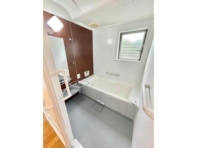 鬼丸貸家の物件内観写真