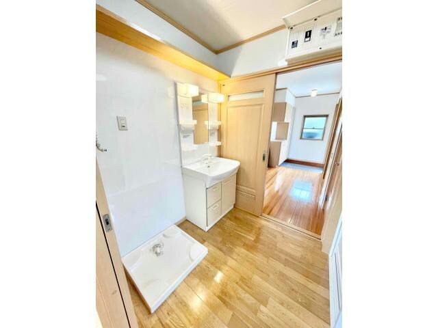 鬼丸貸家の物件内観写真