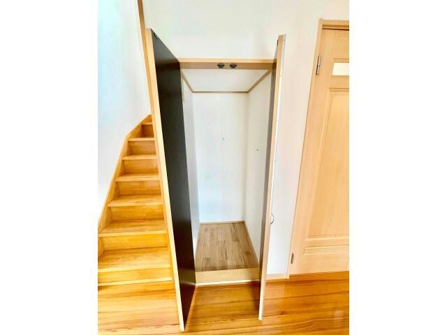 鬼丸貸家の物件内観写真