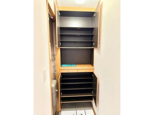 リヴェールタウン赤松の物件内観写真