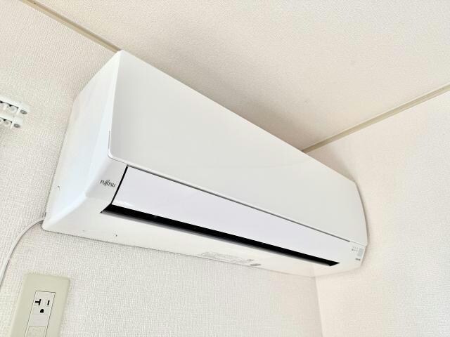 リヴェールタウン赤松の物件内観写真