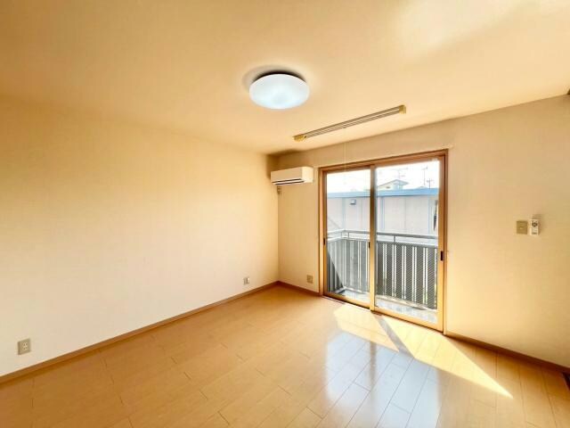 キャッスル・インＭの物件内観写真