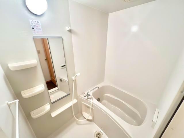 サンクレメントの物件内観写真