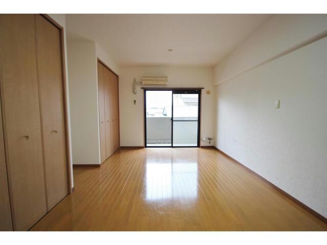 ファミール天神の物件内観写真