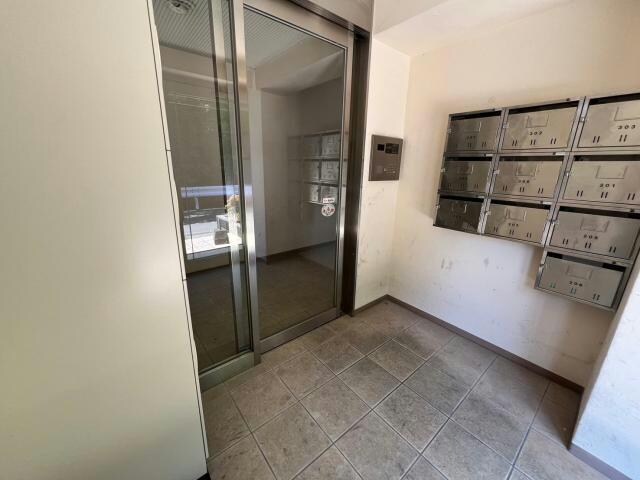 ファミール天神の物件外観写真