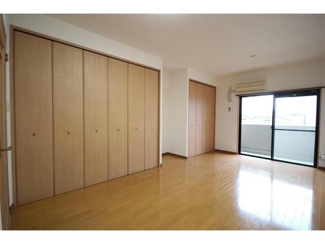 ファミール天神の物件内観写真