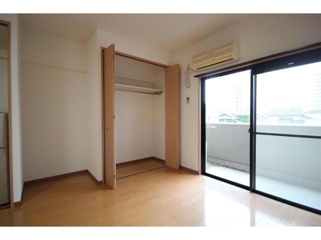 ファミール天神の物件内観写真