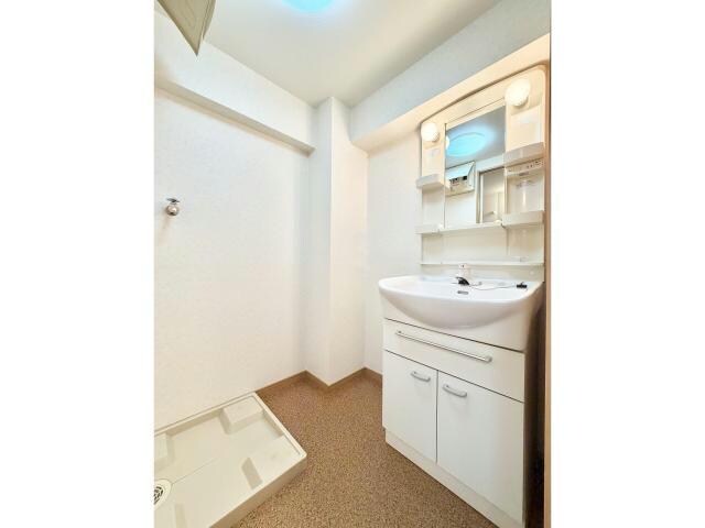 ロイヤルビーズ駅南の物件内観写真