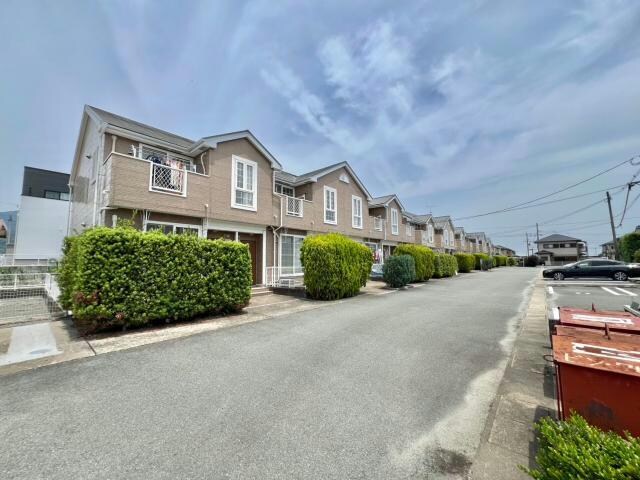 ピース・コアの物件外観写真