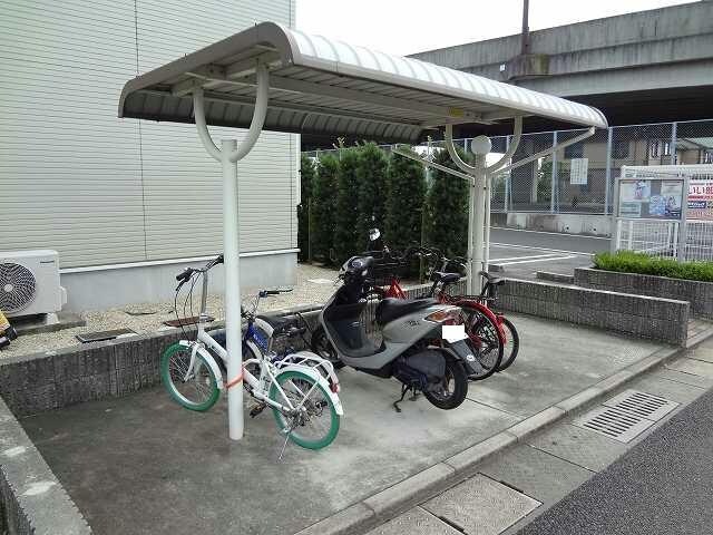 メゾンフレイズの物件外観写真